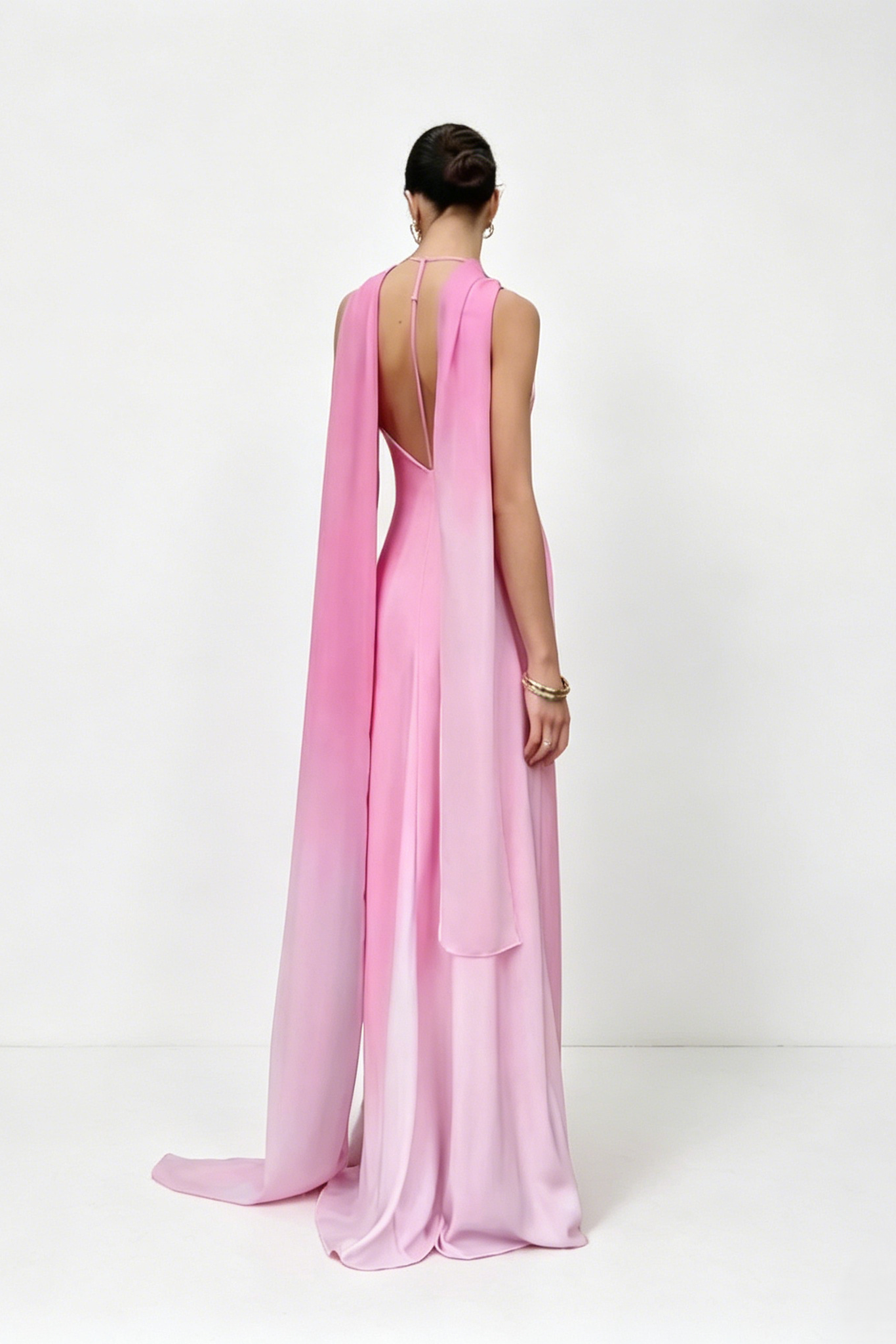 <img src="https://www.beryn-boutique.com/" 
       alt="Pink Ombre Cape Backless Maxi Dress" 
       loading="lazy" />