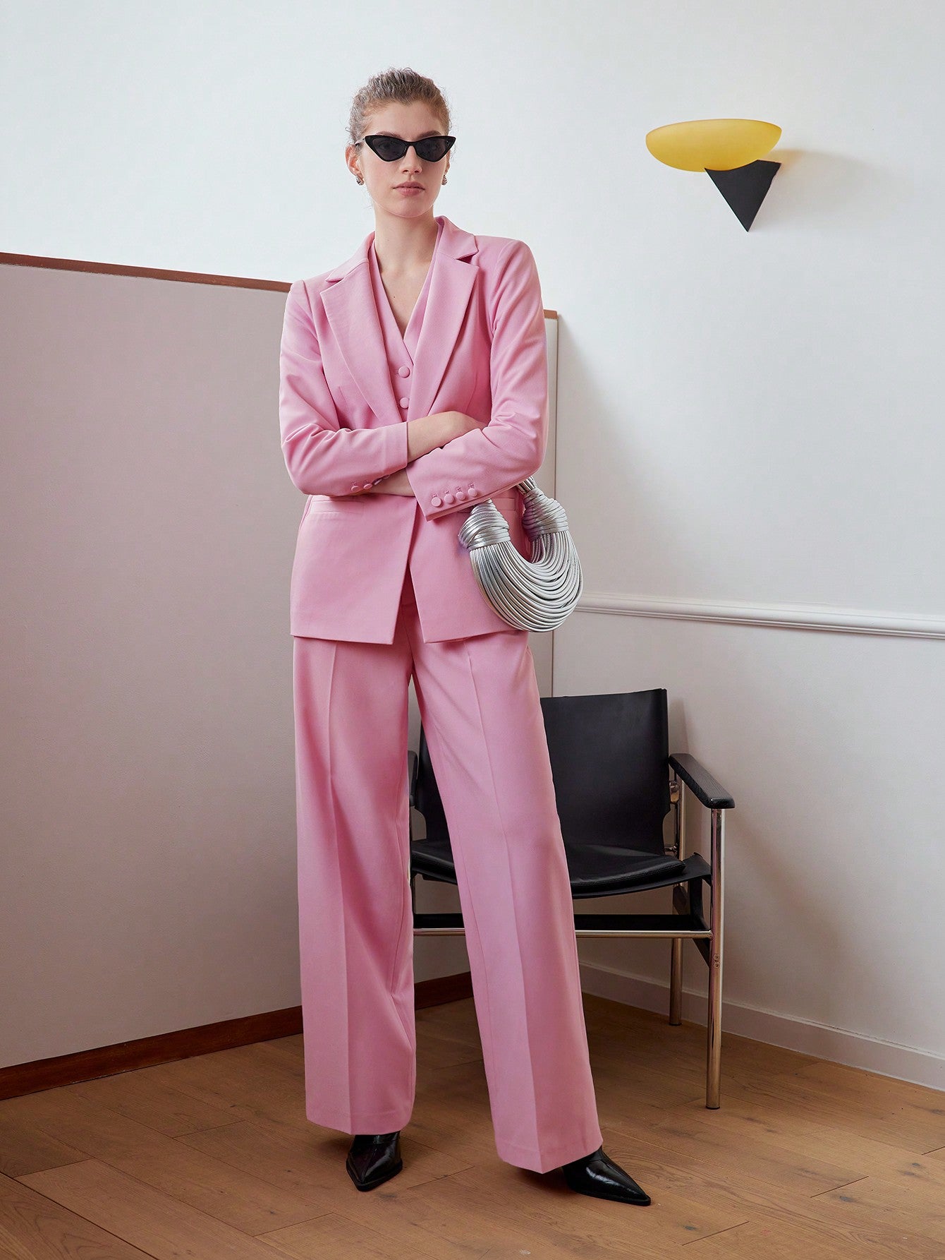 <a href="https://beryn-boutique.com/dress">
<img src="xxx.jpg" alt=<"Women Pink Three Piece Suit Set – Blazer, Crop Vest & High Waist Wide Leg Pants">
</a>
