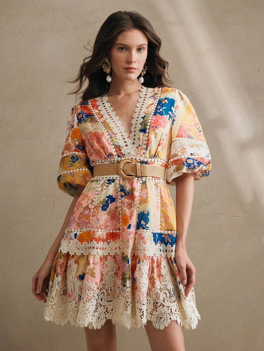 <a href="https://beryl-boutique.com/dress">
<img src="xxx.jpg" alt="Elegant Tweed Style Knit Dress Rhinestone Slim Bodycon Dress Spring">
</a>