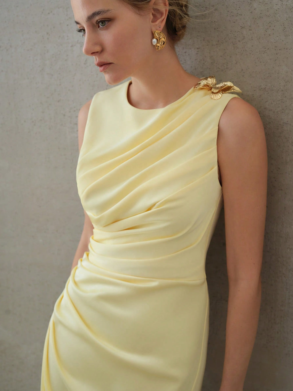<a href="https://beryn-boutique.com/dress">
<img src="xxx.jpg" alt=<" ELEGANT SOLID RUCHED WAIST SLIM FIT DRESS FOR WOMEN">
</a>
