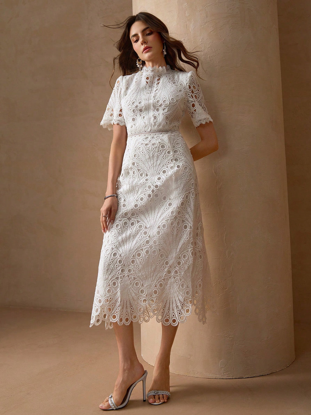 <a href="https://beryn-boutique.com/dress">
<img src="xxx.jpg" alt=<"Elegant White Lace Maxi Dress Short Ruffle Sleeves A-Line Ruffle Collar Design Summer">
</a>
