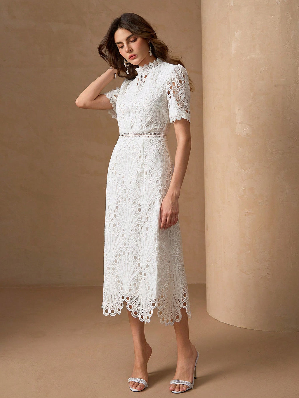 <a href="https://beryn-boutique.com/dress">
<img src="xxx.jpg" alt=<"Elegant White Lace Maxi Dress Short Ruffle Sleeves A-Line Ruffle Collar Design Summer">
</a>

