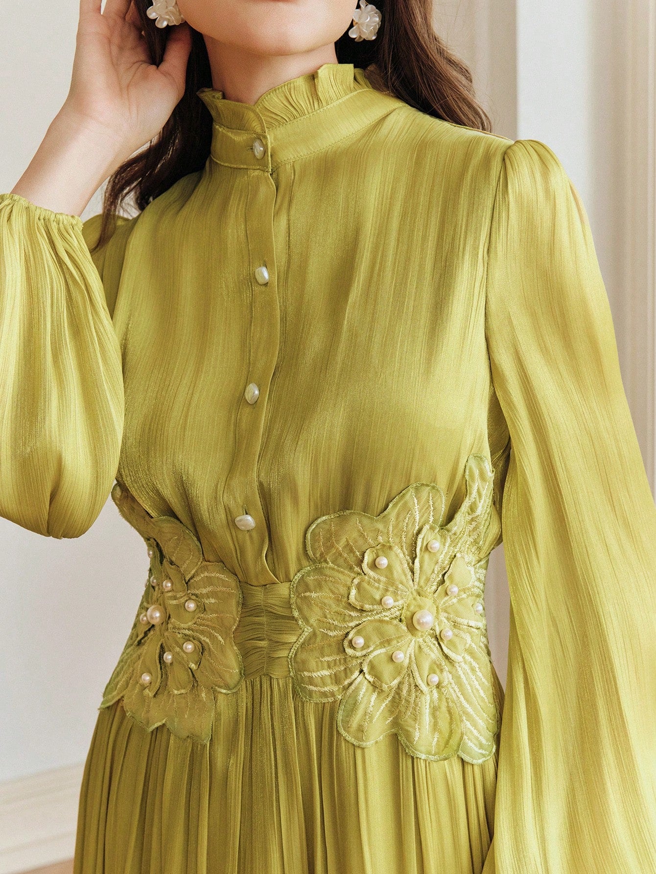 <a href="https://beryn-boutique.com/dress">
<img src="xxx.jpg" alt=<"Women's Green Satin Long Sleeve Maxi Dress, Ruffle High Neck Pearl Embroidered Formal Dress">
</a>
