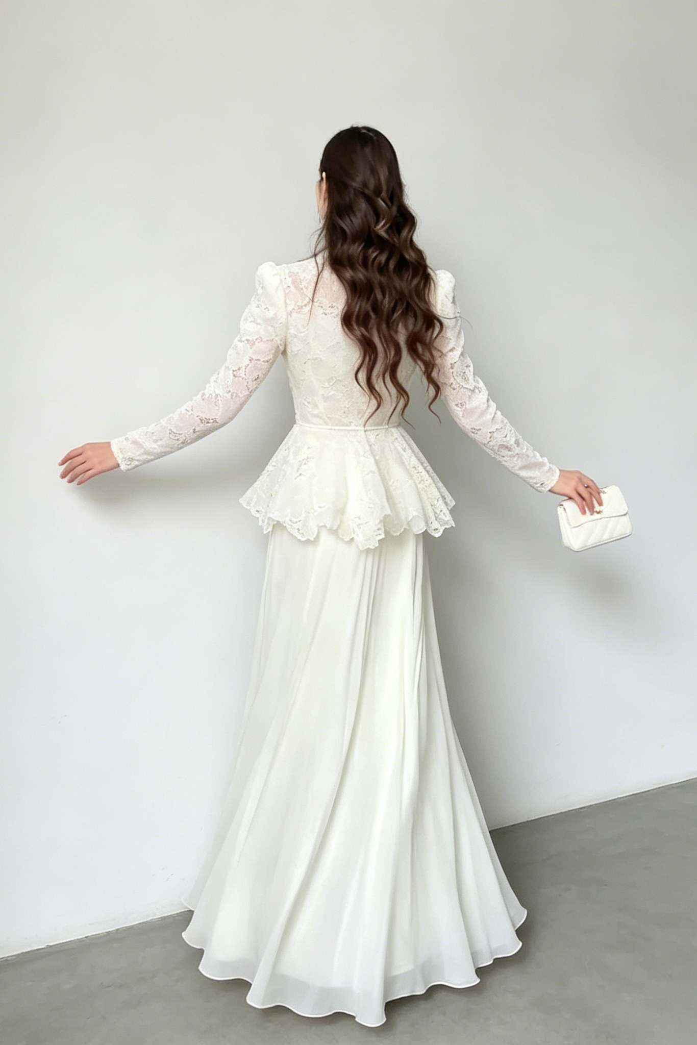 <img src="https://www.beryn-boutique.com/" 
       alt="Ivory Lace Two-Piece Bridal Dress" 
       loading="lazy" />