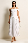 <img src="https://www.beryn-boutique.com/" 
       alt="Off Shoulder Asymmetrical  Pleated Midi Dress" 
       loading="lazy" />