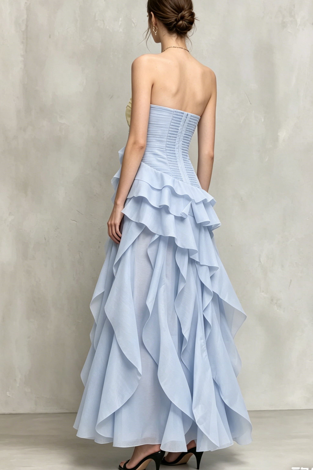 
<img src="https://www.beryn-boutique.com/" 
       alt="Elegant Formal Evening Gown   Maxi Dress" 
       loading="lazy" />