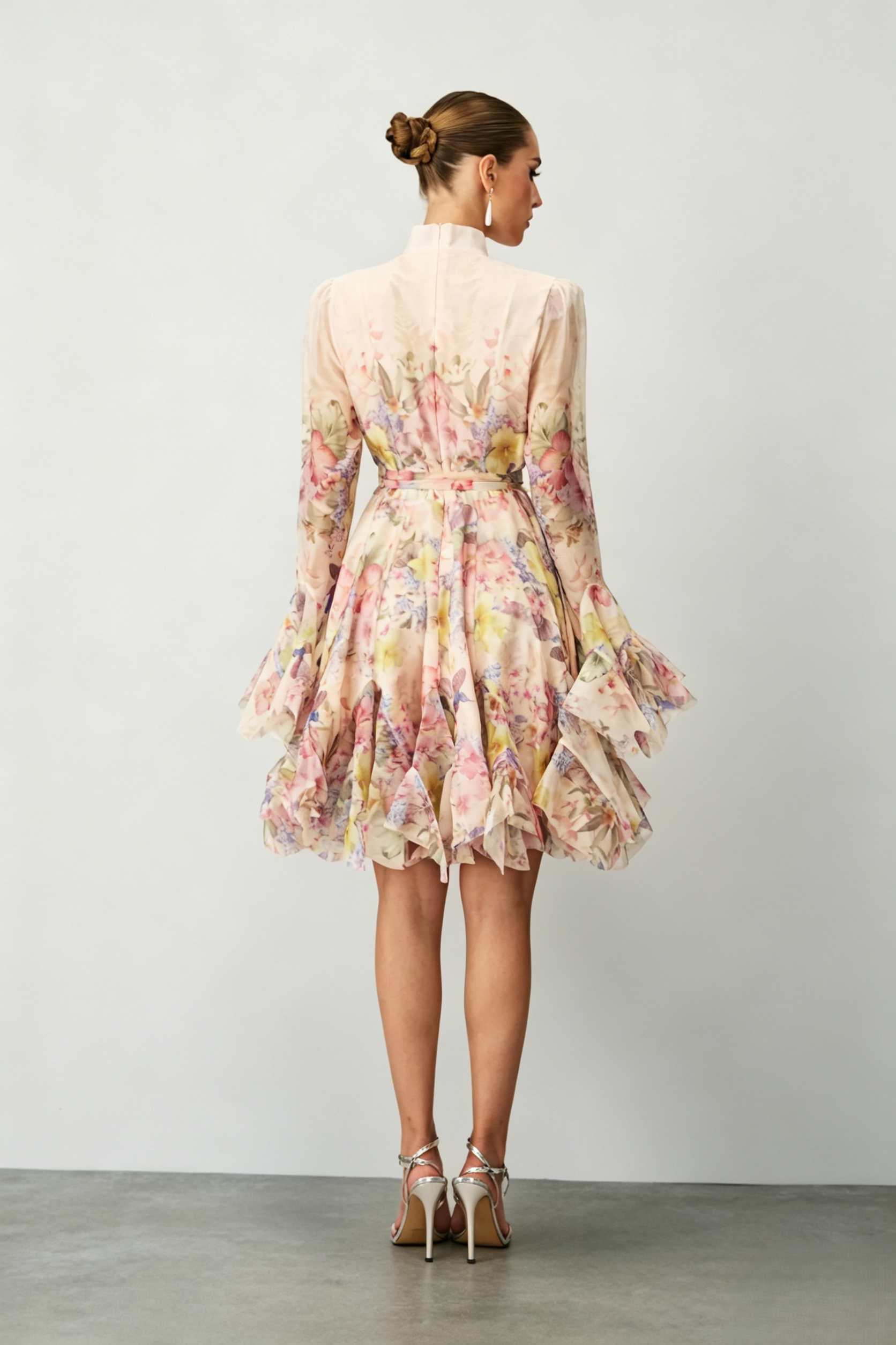 
<img src="https://www.beryn-boutique.com/" 
       alt="Pastel Floral  Ruffle Mini Dress" 
       loading="lazy" />