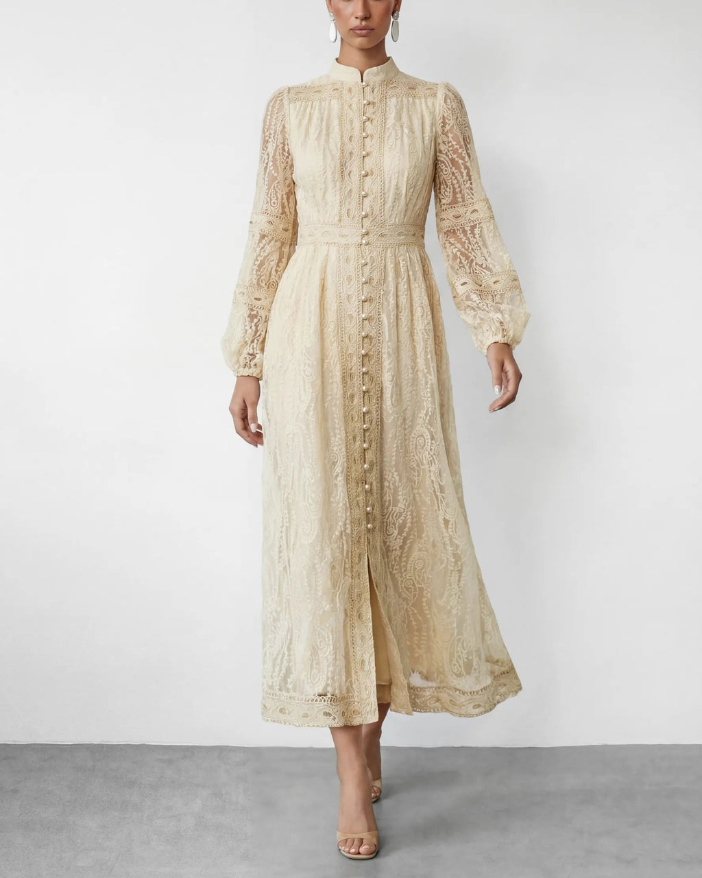 <img src="https://www.beryn-boutique.com/" 
       alt="Bohemian Cream Lace Midi Dress" 
       loading="lazy" />