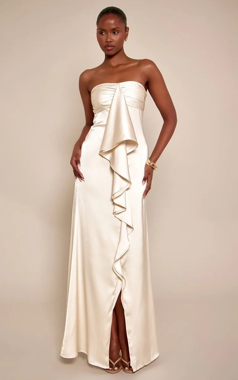 
<img src="https://www.beryn-boutique.com/" 
       alt="Elegant Draped Satin Strapless Maxi Dress" 
       loading="lazy" />
