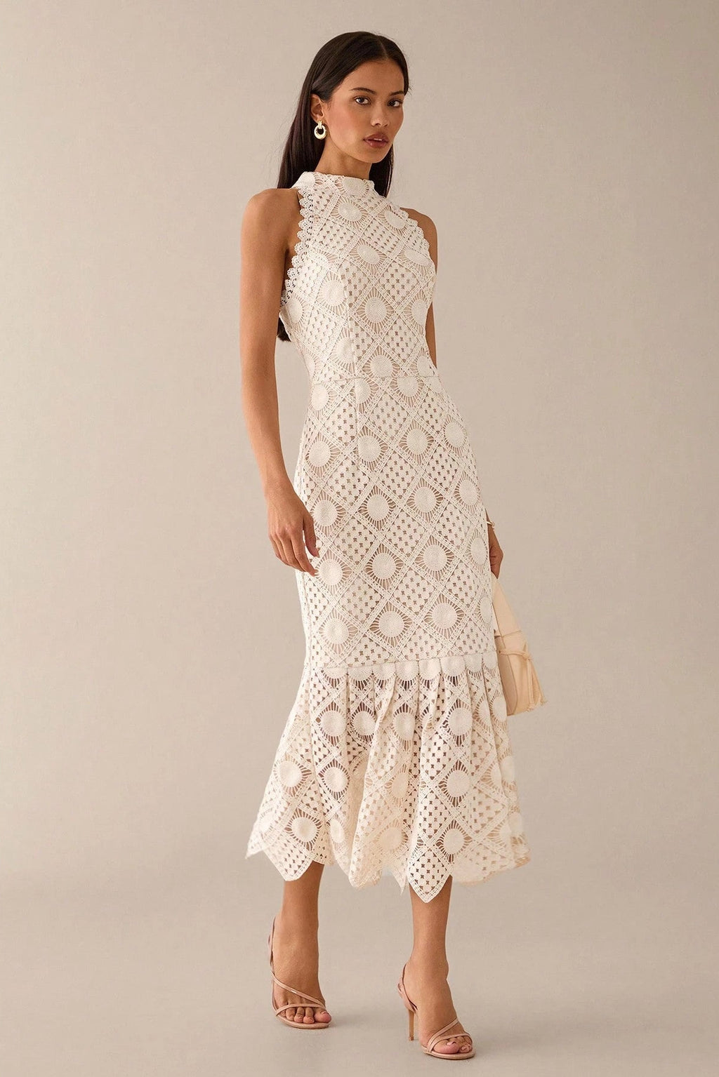 <img src="https://www.beryn-boutique.com/" 
       alt="Ivory Crochet Lace Midi Dress" 
       loading="lazy" />