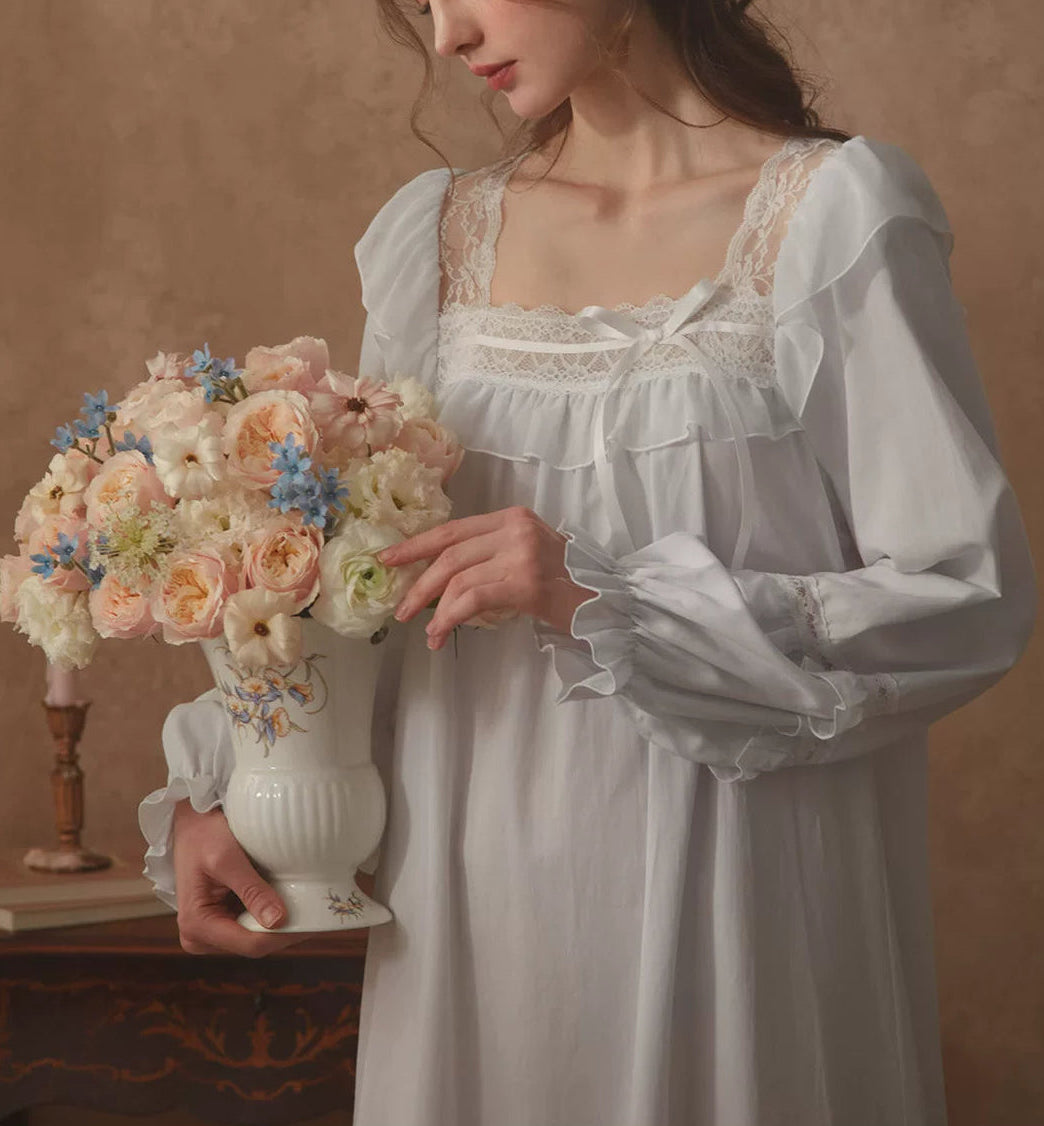 <a href="https://beryn-boutique.com/dress">
<img src="xxx.jpg" alt=<"Lavender Princess Palace Maxi Nightgown Long Sleeve Luxury Women Sleepwear">
</a>
