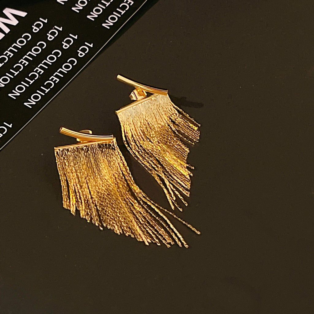 Sleek Line Design High Aesthetic Linear Tassel Earrings