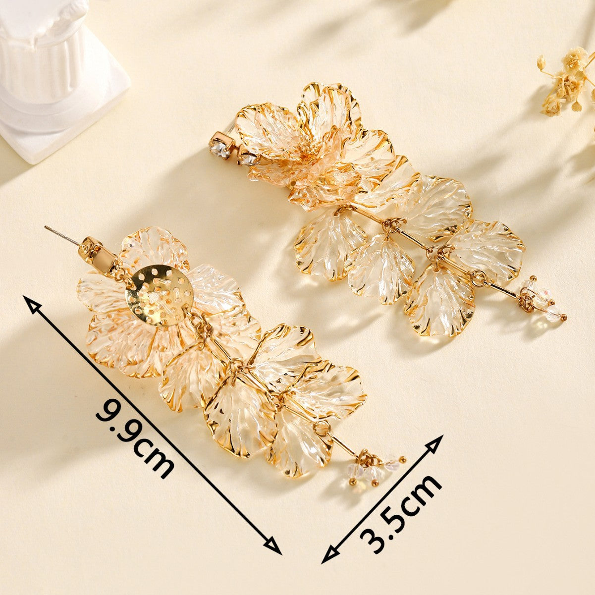 <a href="https://beryn-boutique.com/dress">
<img src="xxx.jpg" alt=<"Luxury Statement Flower Tassel Resin Women Earrings">
</a>
