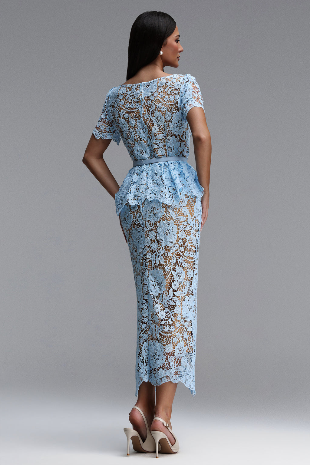 <img src="https://www.beryn-boutique.com/" 
       alt="Elegant Light Blue Lace Dress" 
       loading="lazy" />