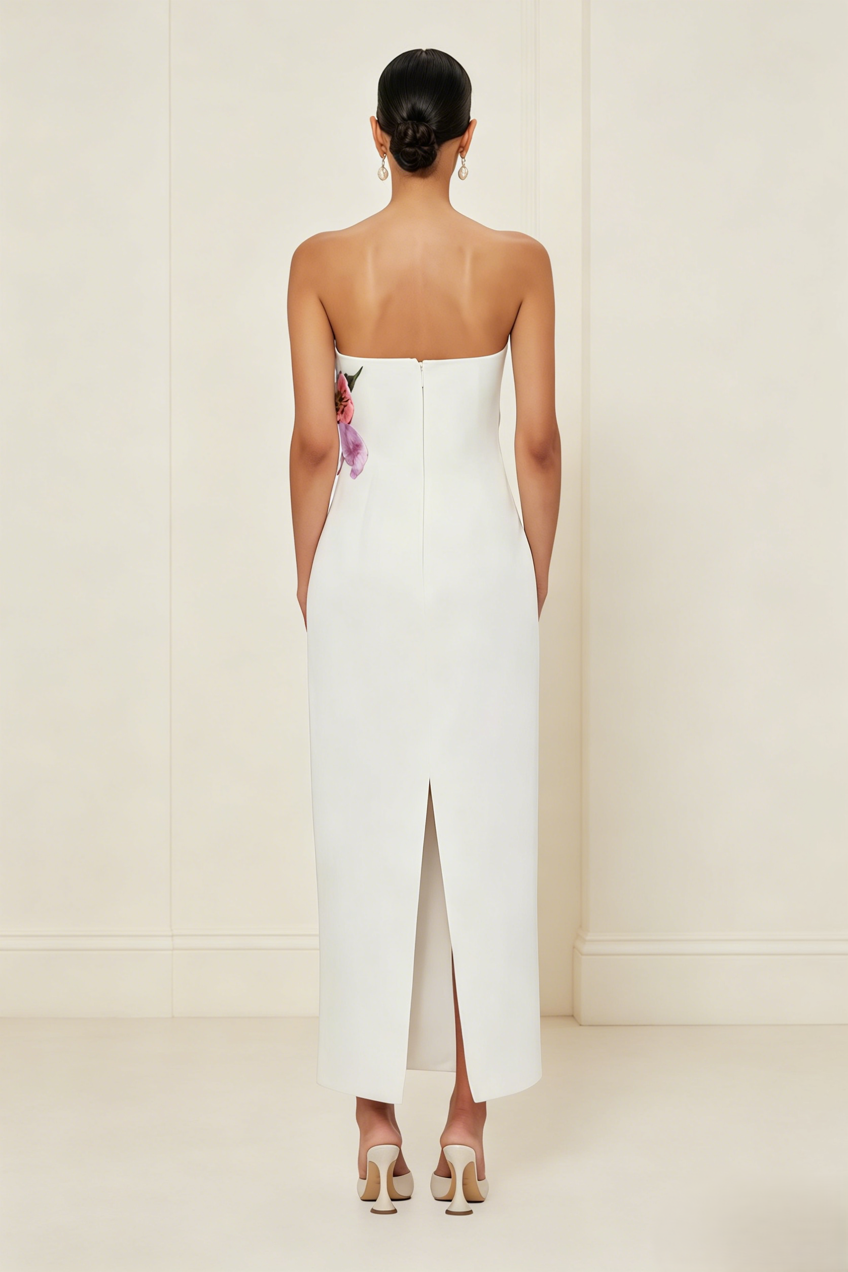 
<img src="https://www.beryn-boutique.com/" 
       alt="Embroider Elegant White 3D Floral Maxi Dress" 
       loading="lazy" />