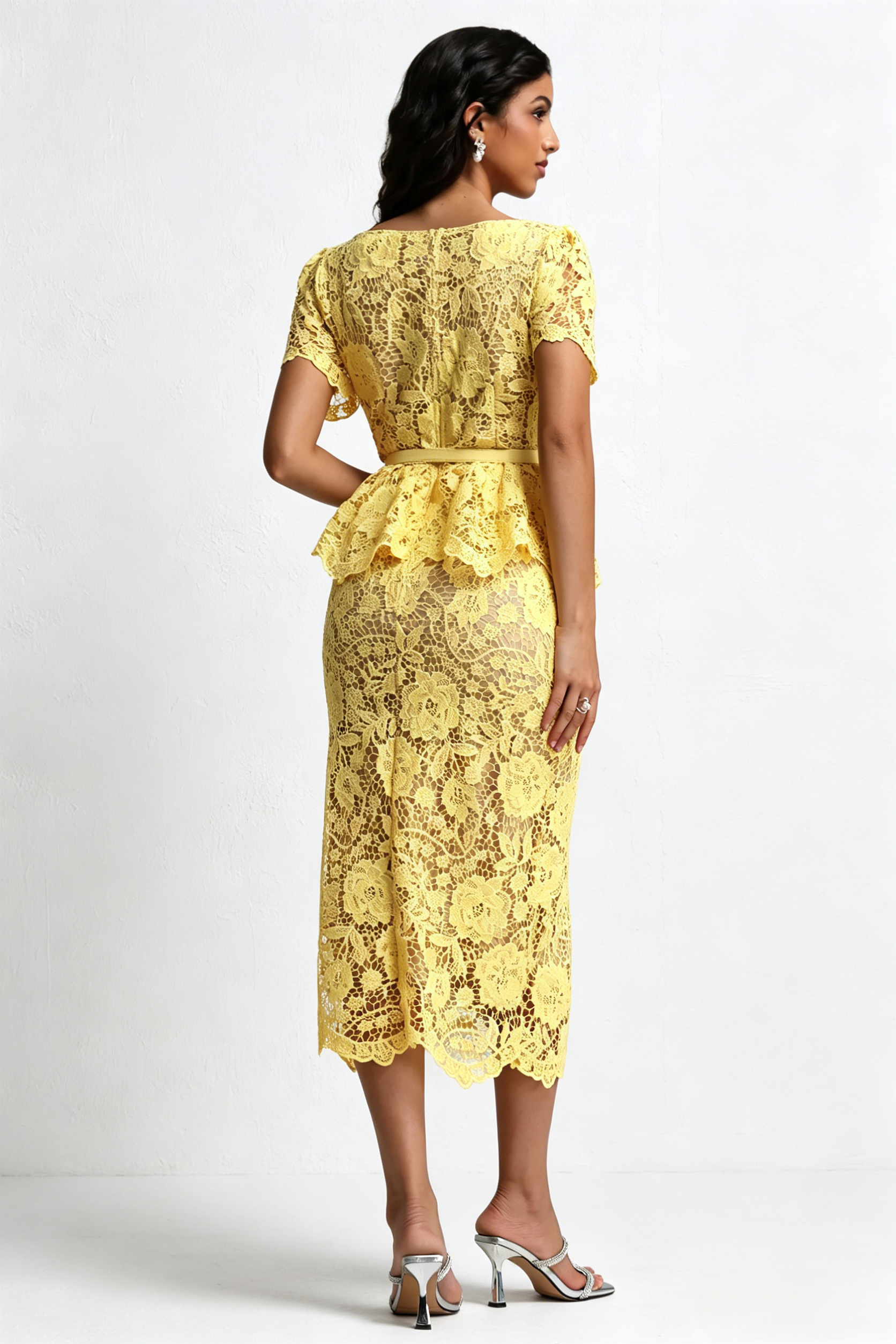 <img src="https://www.beryn-boutique.com/" 
       alt="Yellow Lace Peplum Midi Dress" 
       loading="lazy" />