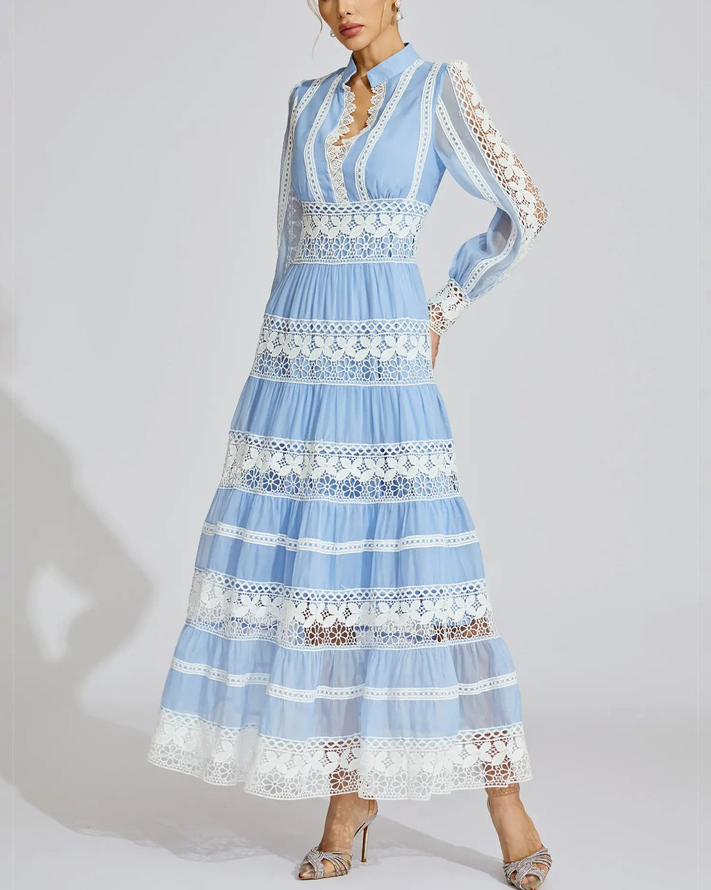<img src="https://www.beryn-boutique.com/" 
       alt="Light Blue Lace-Trimmed Maxi Dress" 
       loading="lazy" />