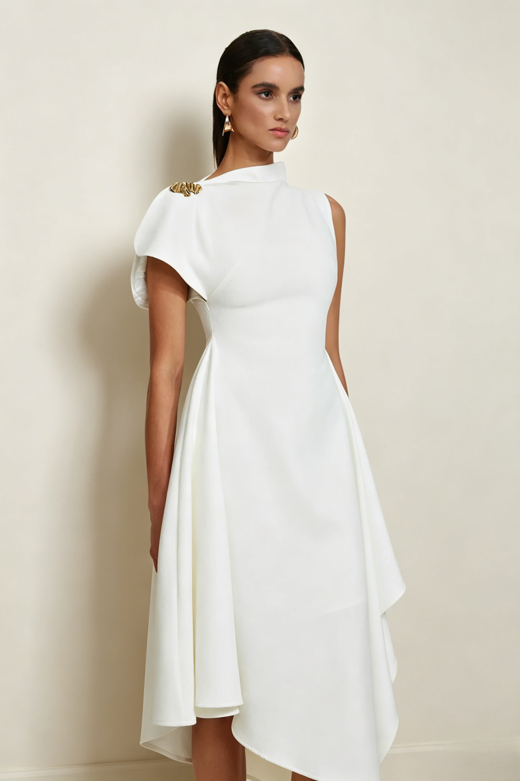 <img src="https://www.beryn-boutique.com/" 
       alt="High Neck Ruffle Asymmetrical White Dress" 
       loading="lazy" />
