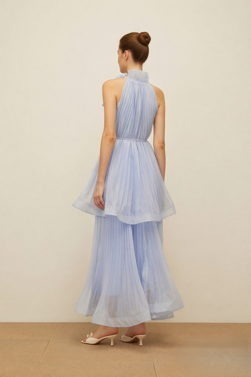 
<img src="https://www.beryn-boutique.com/" 
       alt="Light Blue Pleated Halter Maxi Dress" 
       loading="lazy" />